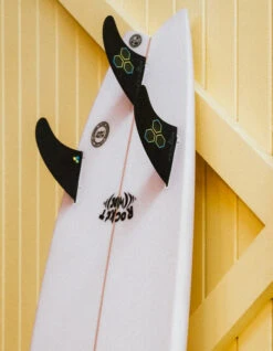 FCS II CHANNEL ISLAND UPRIGHT PC TRI FIN SET BLACK -Surf Shop fcs ii channel island pc tri fin set 2