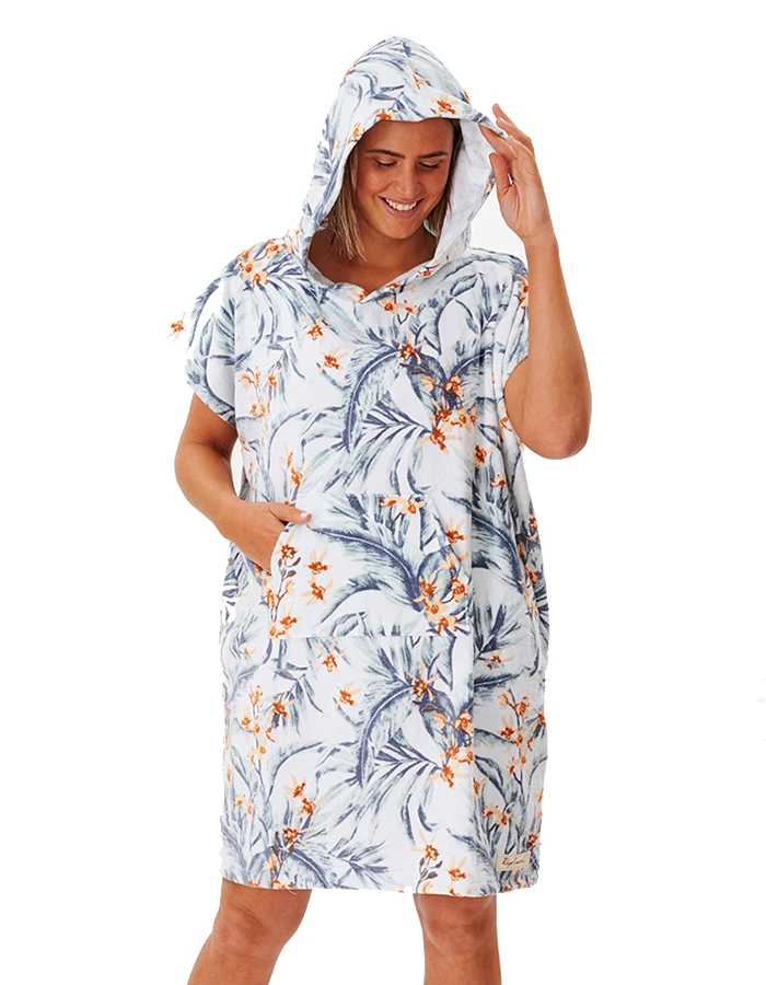 RIP CURL DIAMOND BAY HOODED TOWEL LIGHT BLUE 3 RIP CURL DIAMOND BAY HOODED TOWEL LIGHT BLUE