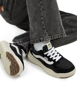 VANS ULTRARANGE NEO VR3 SHOES BLACK -Surf Shop vans scarpe ultrarange neo vr3 black 2